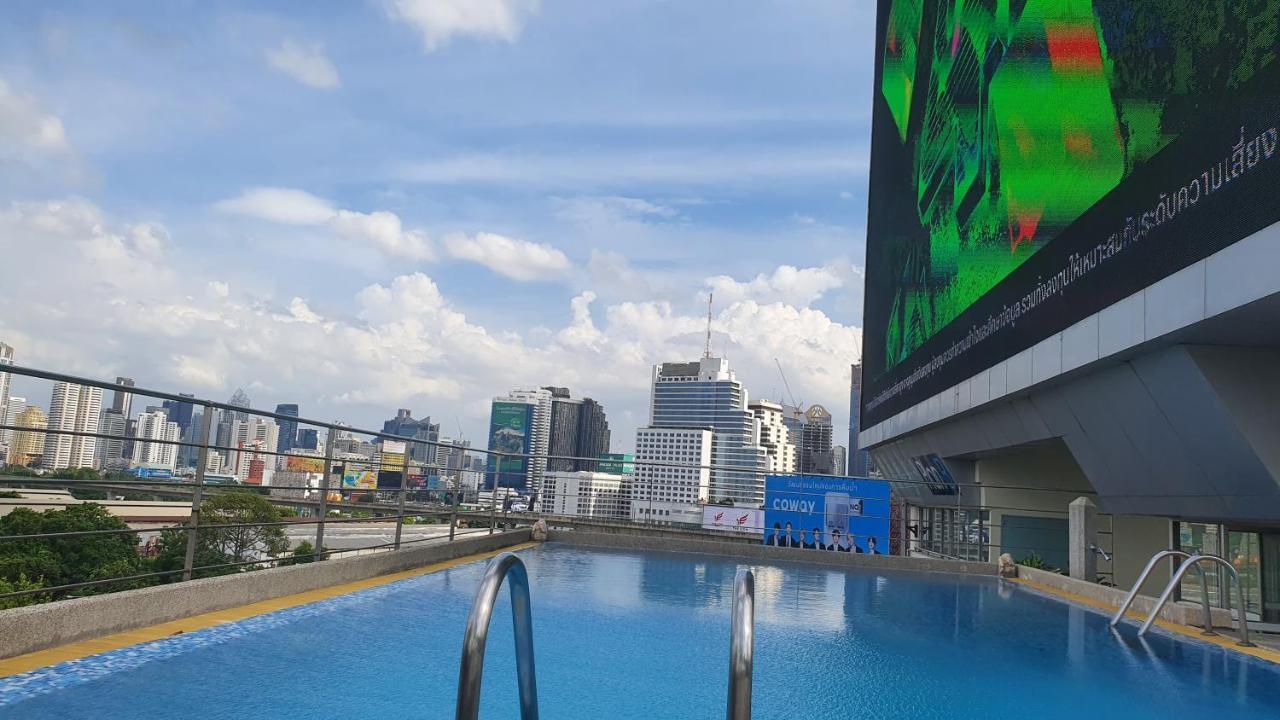 Interchange Tower Serviced Apartment - Sha Extra Plus Bangkok Exteriör bild